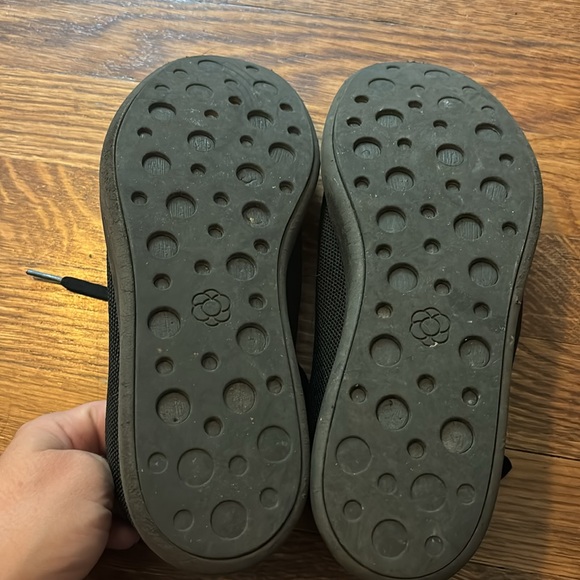 Black Atoms, barely used, 8.5 (or M7) - Picture 3 of 4